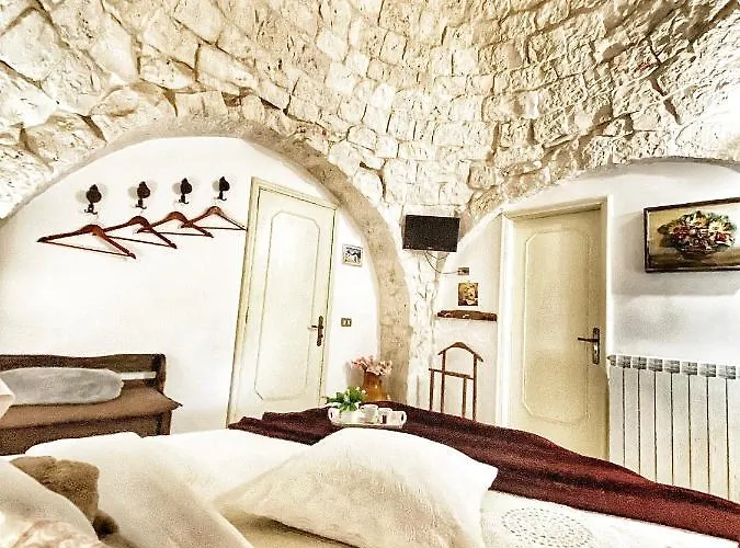 Trulli Caroli Pensjonat