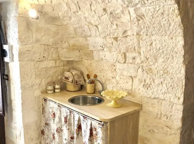 Trulli Caroli Pensjonat 3*