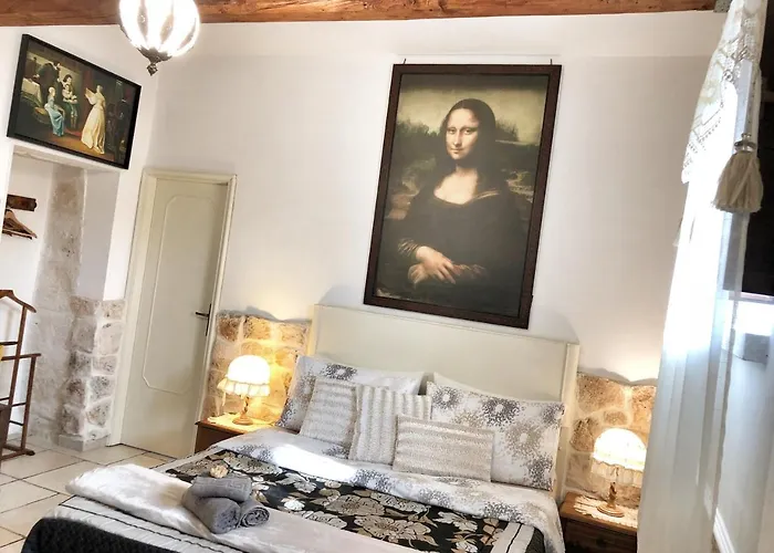 Trulli Caroli Pensjonat