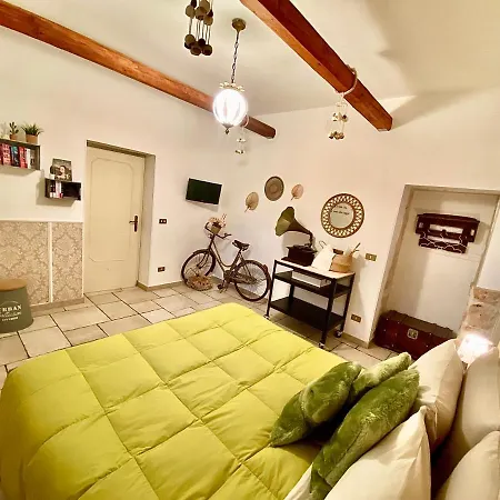 Trulli Caroli Locorotondo