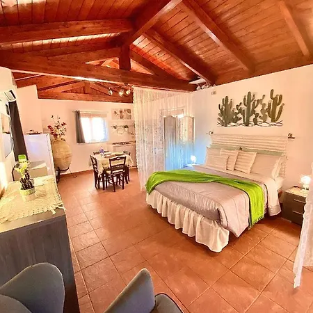Trulli Caroli Guest house *