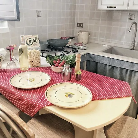 Trulli Caroli Guest house *